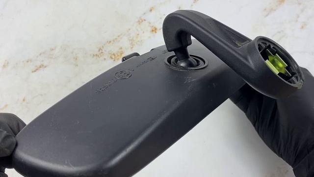 Зеркало салонное Subaru Outback B13 2003 — 2009 г.в. цена 1000,00 ₽