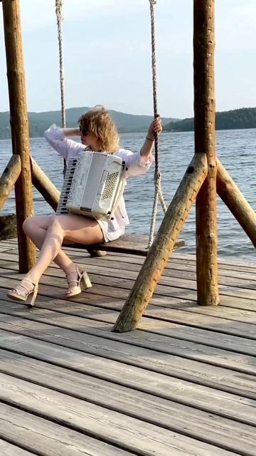 #ГородуУморя🌊 #владивосток #ВЛАДИВОСТОК #вживуюещёкруче #fisarmonica #УльянаАкКОрди