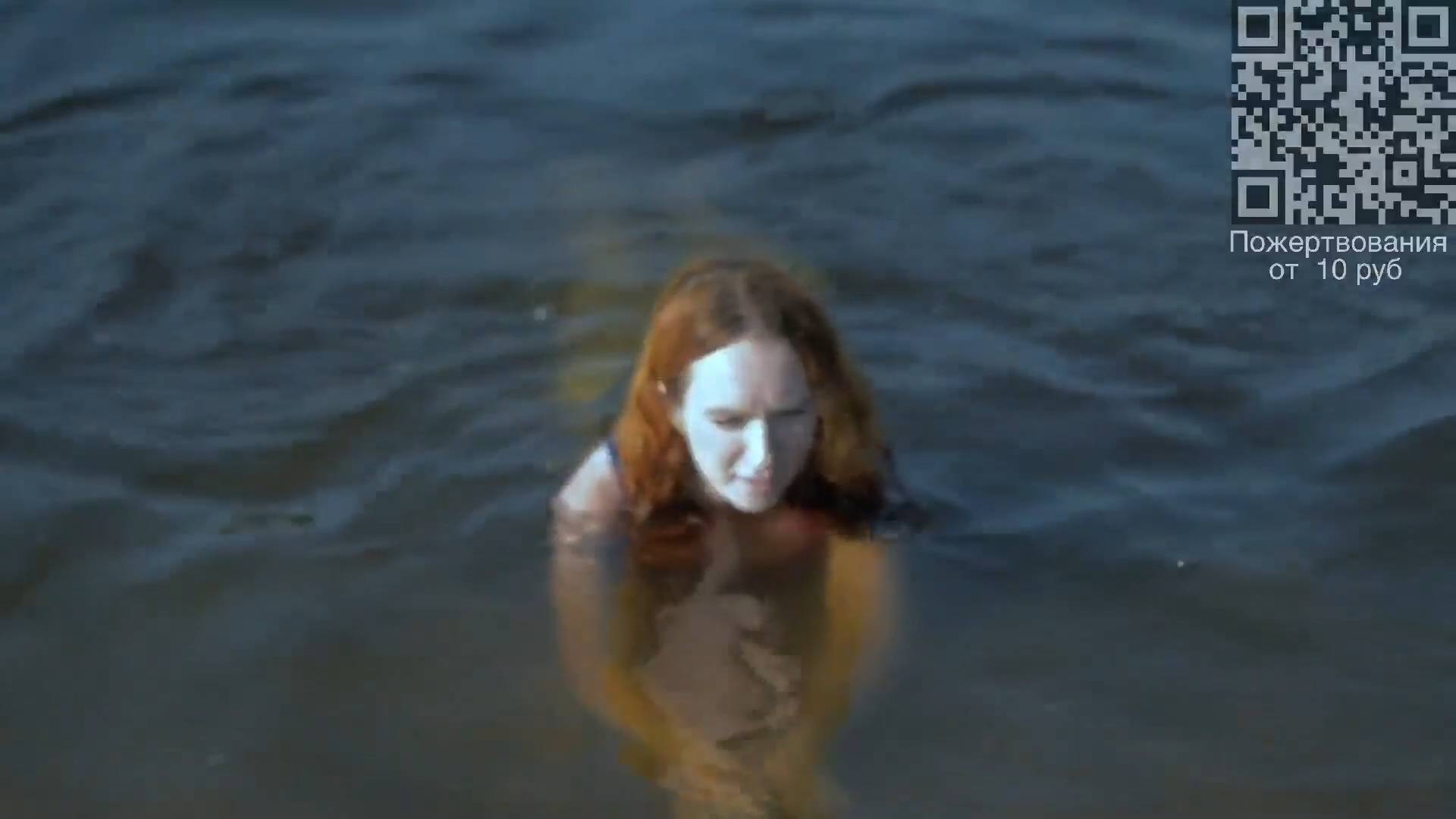 Песок, красивая девушка, пляж .