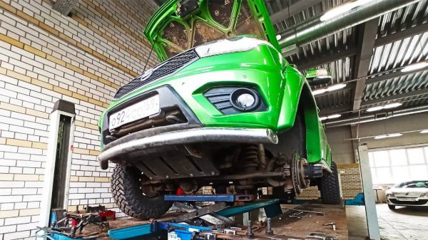 ЭТО УЖЕ НЕ СМЕШНО! Обзор Поломок в Новом УАЗ Патриот! Пробег 10 000 км.