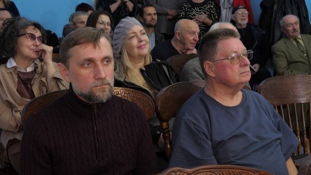 В Смоленской областной библиотеке состоялась презентация книги "Солдаты Победы" Виктора Климова смотреть онлайн