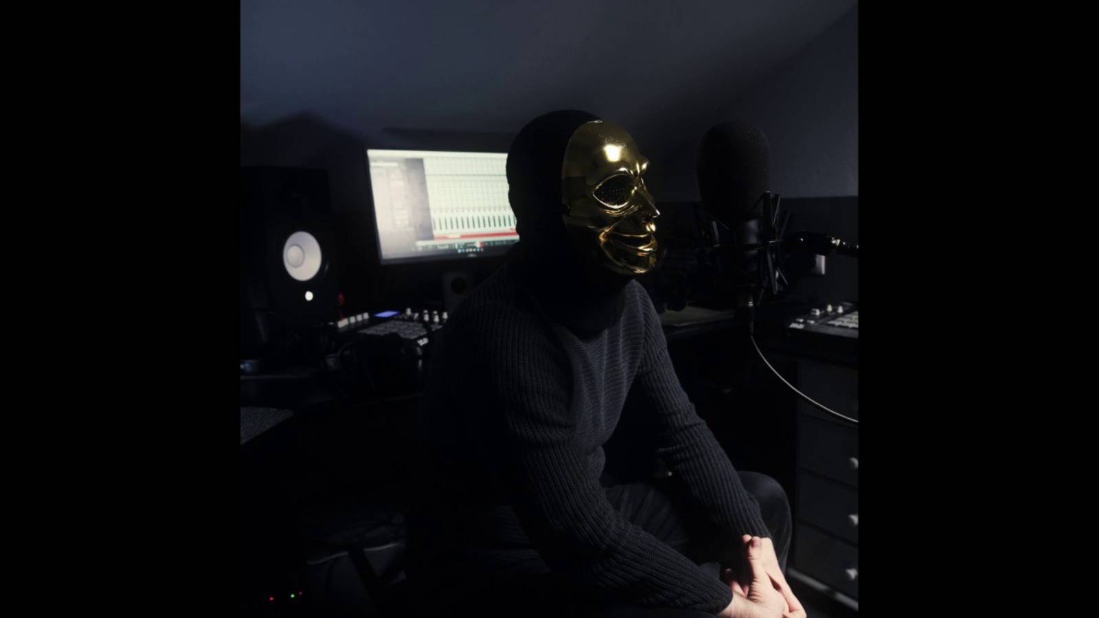 CASHPEROVSKIY — ПРО АЛЬБОМ