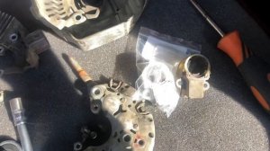 Замена щеток генератора TOYOTA двигатель 1ZZ