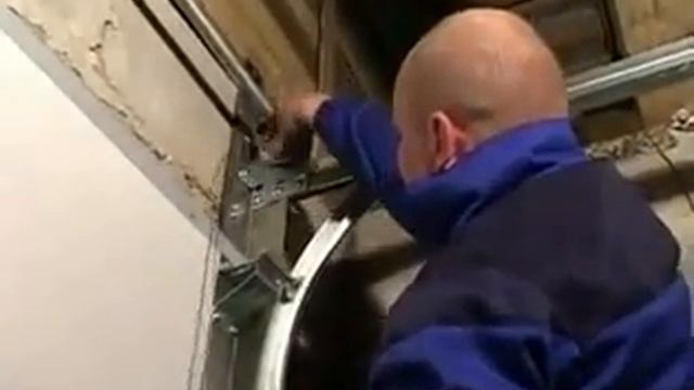DoorHan_ Монтаж секционных ворот