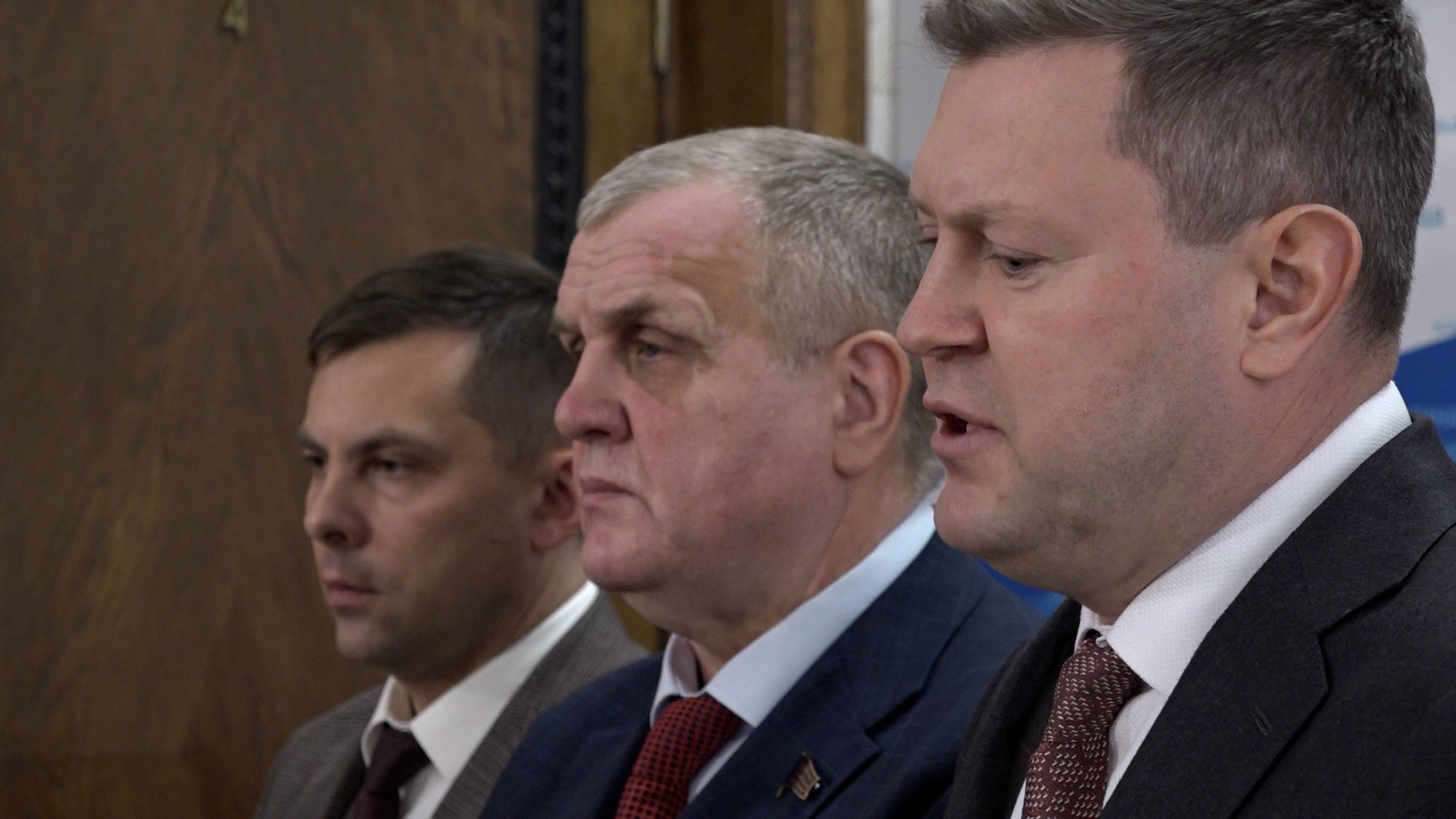 Брифинг депутатов фракции КПРФ в Государственной Думе (30.10.2025) смотреть онлайн