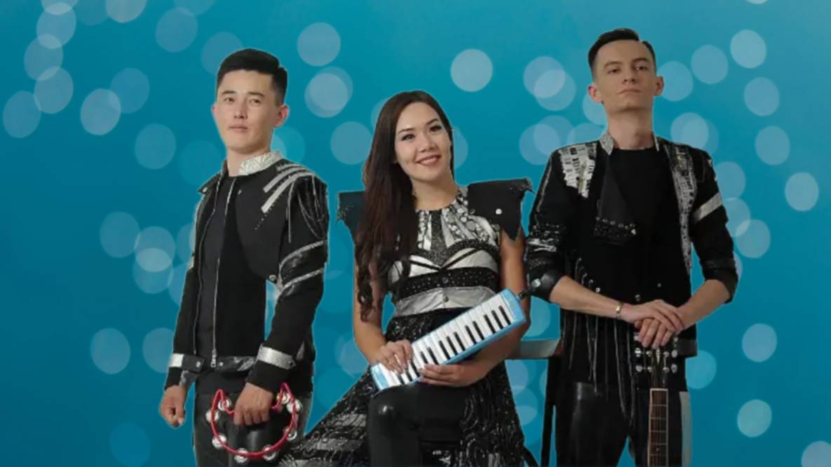 Зажигательные песни Казакша (Попури) смотреть онлайн