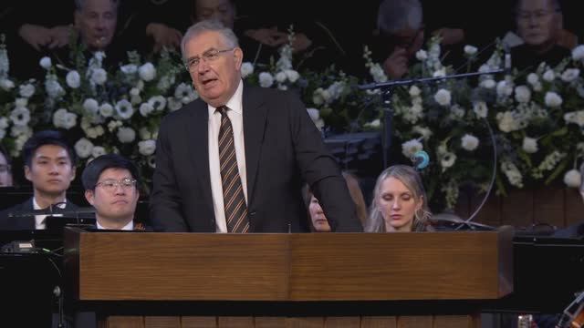 Проповедь_Синклера_Фергюсона_на_Мемориальном_Служении_по_Джону_МакАртуру смотреть онлайн