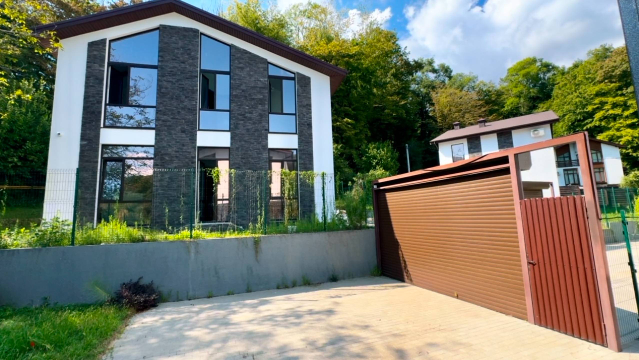 Дом в самом чистом месте города Сочи недорого