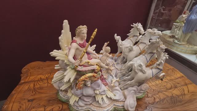 Выставка антиквариата в СПб смотреть онлайн