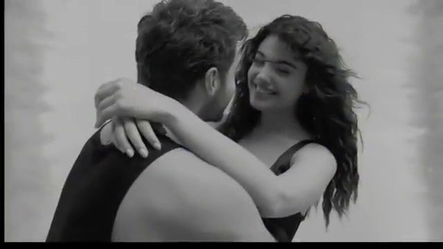 Ясмина кошк кабтар мебудам 🕊️🌿🌿🌿🌿
Ясмина kohk kabutar mebudam 🕊️🌿🌿🌿🌿 смотреть онлайн