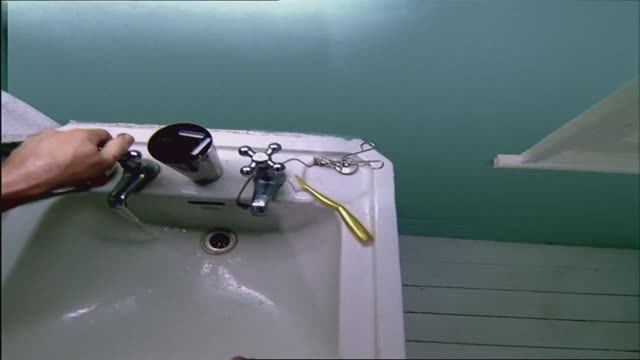 The prodigy & Larsen - Smack my bitch up (videomix 2021).mpg смотреть онлайн