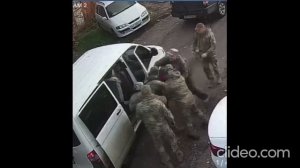 Однажды, в цветущем саду демократии...