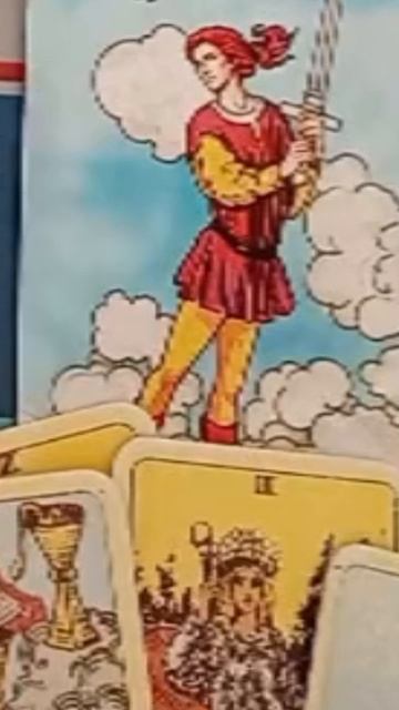 ХОЧЕТ ЛИ ОН СВАМИ УВИДЕТЬСЯ#расклад#гадание_на_таро #гадание смотреть онлайн