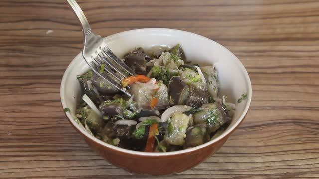 Обалденные баклажаны как грибы! Лучший рецепт на зиму! смотреть онлайн