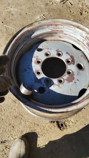 шиномонтаж колёс 13,6/20 трактора МТЗ-892🔥🔥🔥