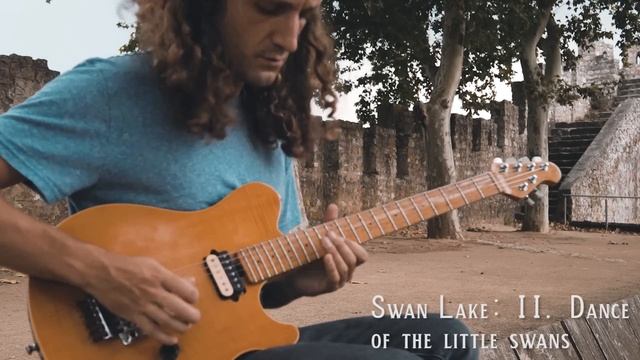 #94 Music Andre Antunes - Tchaikovsky on electric guitar смотреть онлайн