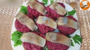 Бутерброды с селёдкой и свеклой