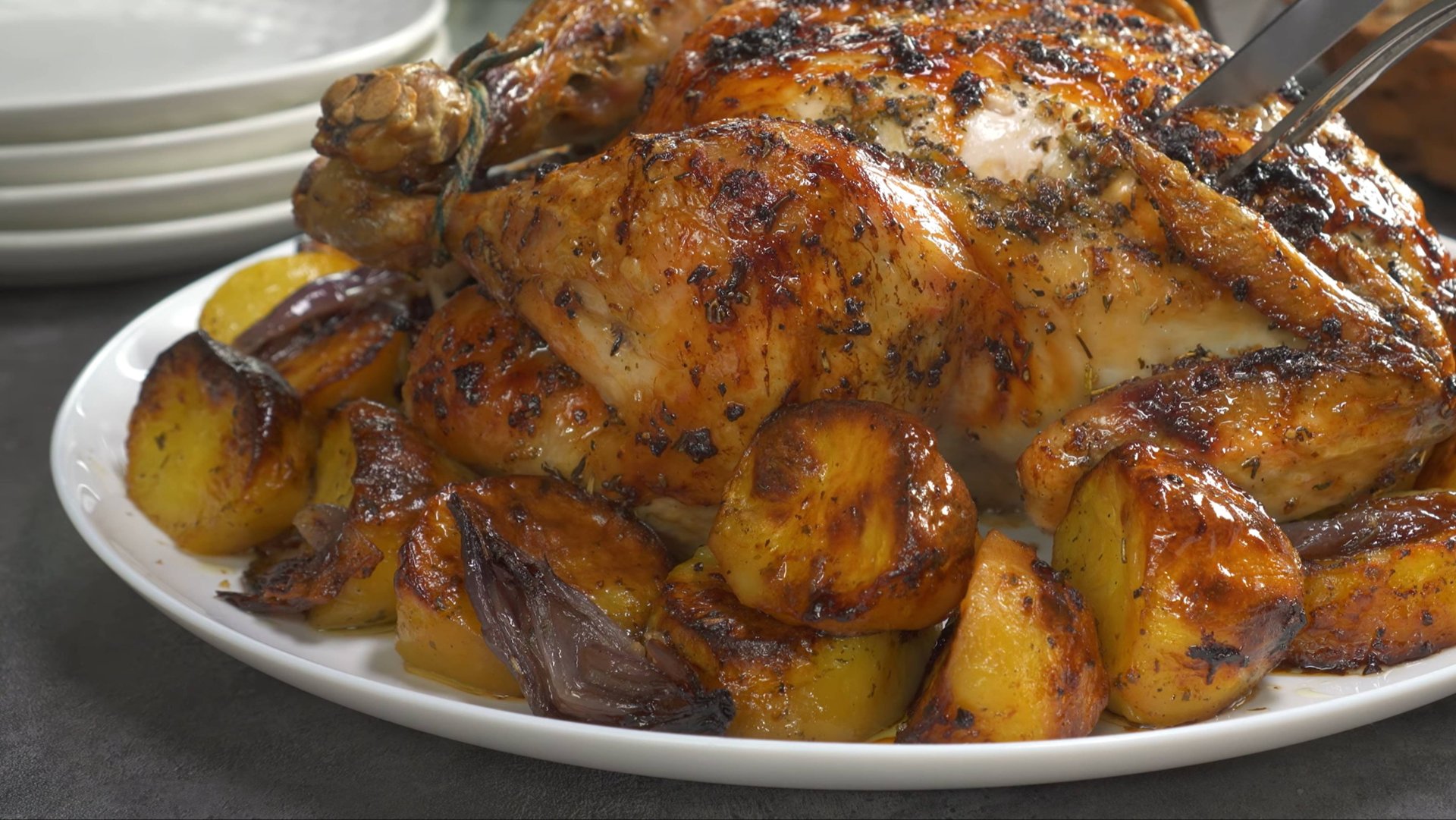 Курица с прованскими травами и картошкой смотреть онлайн