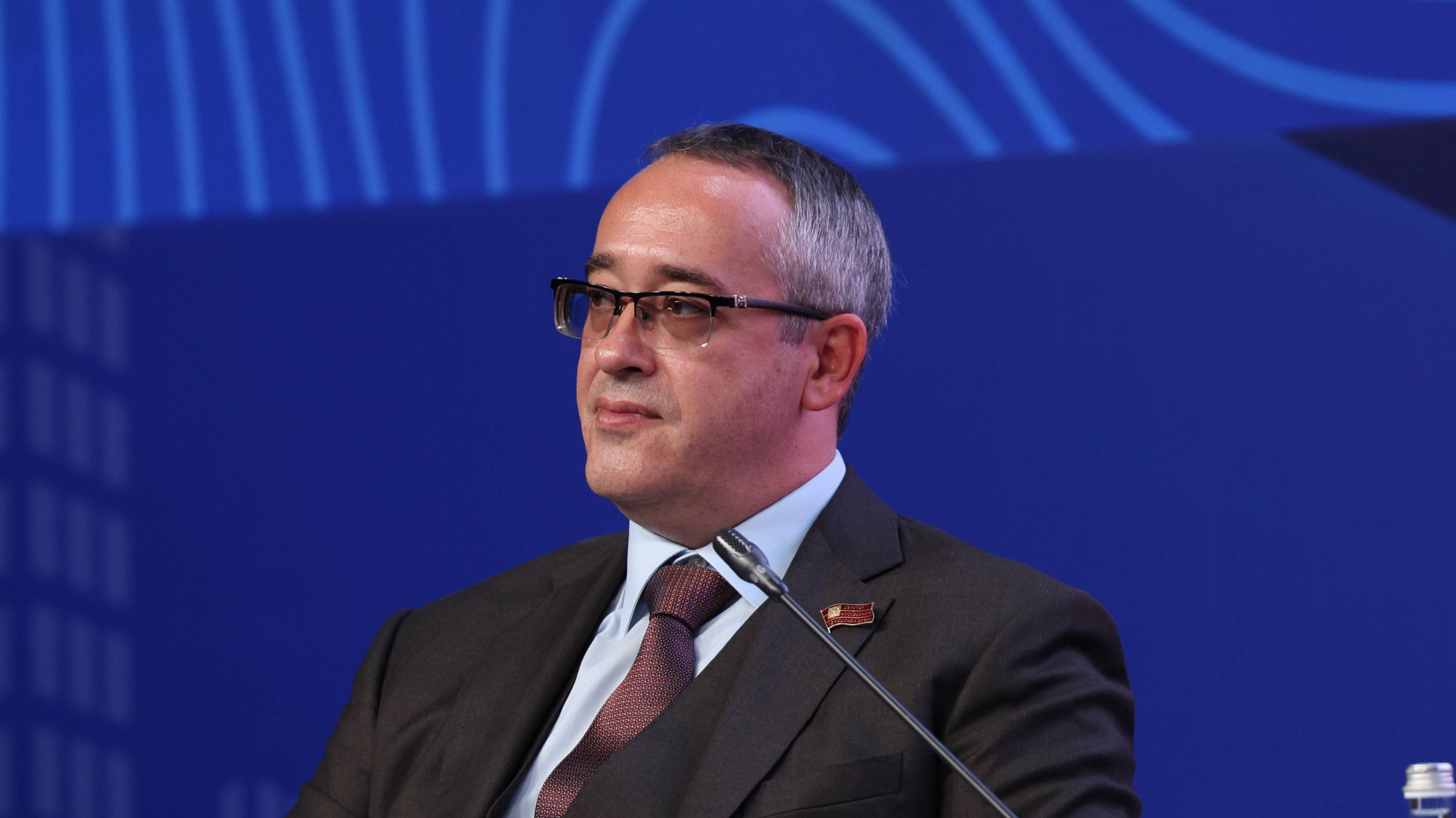 29.10.2025. Алексей Шапошников: Сотрудничество столиц БРИКС - драйвер экономического развития смотреть онлайн