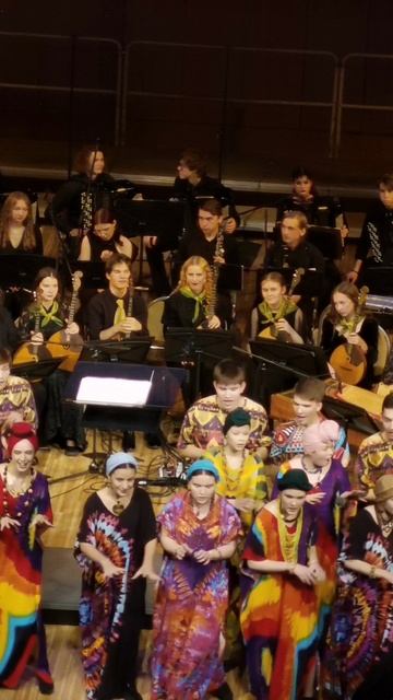 Юбилейный концерт . Моменты выступлений.28.10.25 . смотреть онлайн