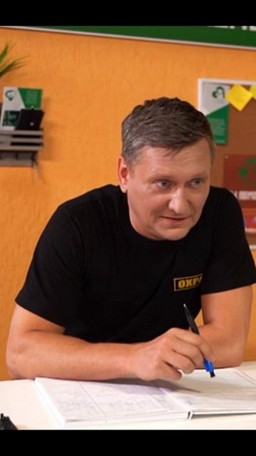 Смокинг надел бы Охрана шутит Укладку сделал Откуда синяк смотреть онлайн