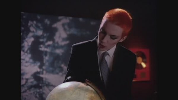 Eurythmics - Sweet dreams (videomix 2020).mpg