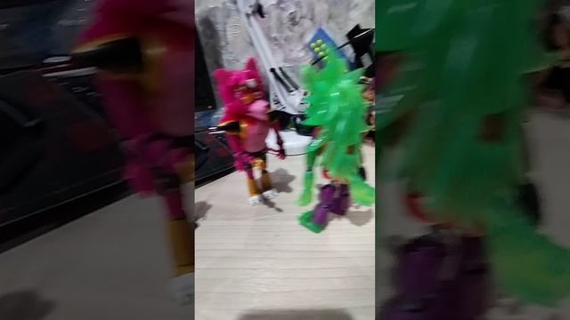 ИГРА ВО ФНАФ. 3 Сезон, 1 серия (ПАРОДИЯ НА ИГРА В КАЛЬМАРА)