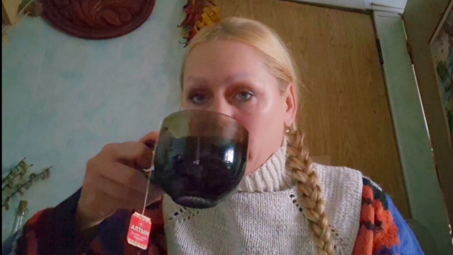 Деревня денег не было,хлеб по талонам,Трепать нервы,Что Делать?😶 смотреть онлайн