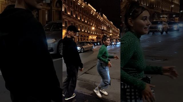 ТАЦОР САША ТАНЦУЕТ С ДЕВУШКОЙ ♥ смотреть онлайн