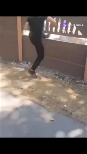 Засмеялся - подписался #юмор #смешноевидео #приколы #мемы #смехдослез #ржач #лол #комедия