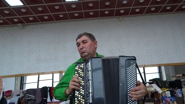 Марийские танцевальный наигрыш 3. Радует Сергей Зайнитдинов. Видео Василя Хайбуллина смотреть онлайн