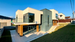 дом в Сочи который требует ОСКАРА. настоящий хайтек в Сочи