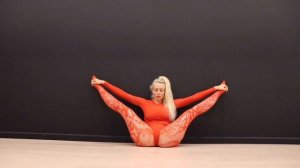 Stretching and Gymnastics — Legs Flexibility Flow