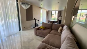 Это самое тихое место в Сочи и тут шикарный дом с бассейном в продаже