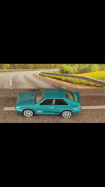 AUDI QUATTRO смотреть онлайн