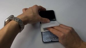 Как наклеить пленку на экран телефона