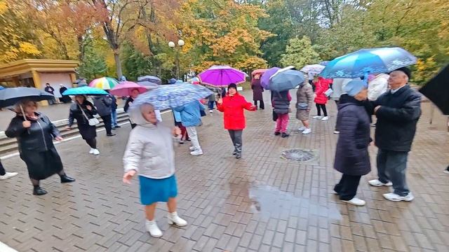 12.10.25г... "Ну почему, Меня ты не Целуешь?"... смотреть онлайн