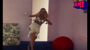 Sabrina Carpenter - Tears