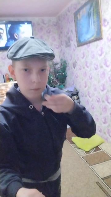БАТЯ И РОЛЛЫ смотреть онлайн