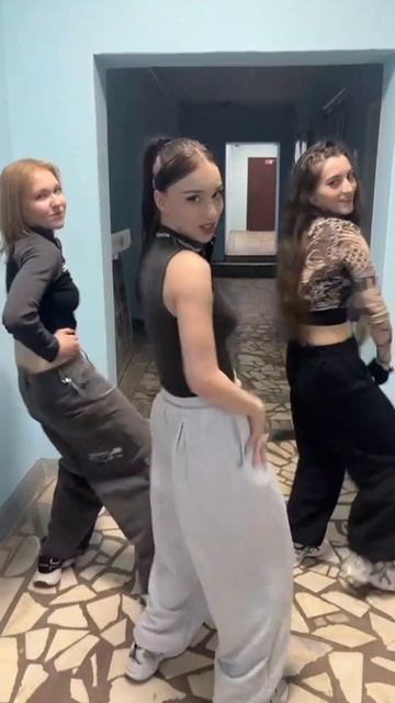 BADVILLAIN - 'THRILLER' dance cover #танец #тренд #kpop