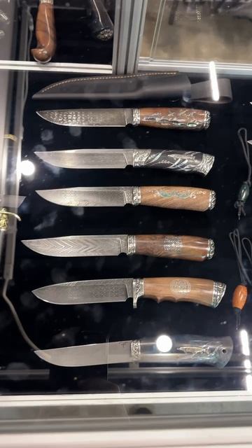 Выставка "Клинок" - Кузница Пампухи И.Ю. осень 2025 год, обзор стенда 35.1