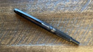Перьевая ручка Jinhao 20 с пером F