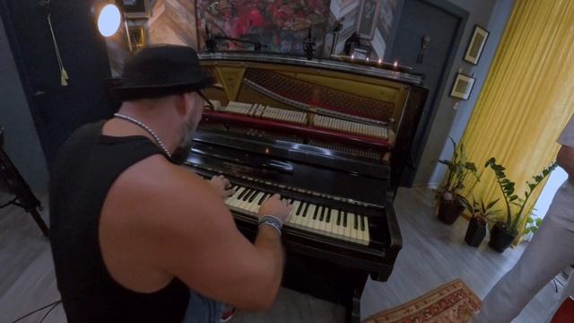 Denis Galushko Trio «Ты горишь как огонь» Cover