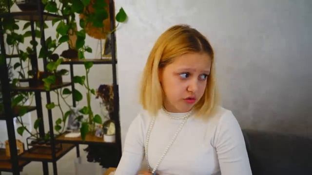 Амелька карамелька 100 лет назад и  сейчас