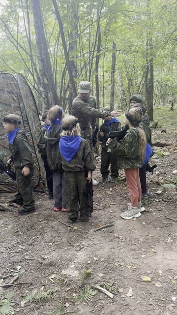лазертаг в лесу смотреть онлайн