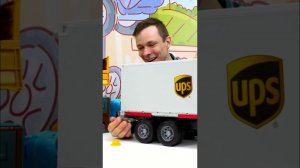 Особый груз для Бен 10 прибыл. Но его хотят украсть!  #игрушки #машинкидлядетей #длядетей