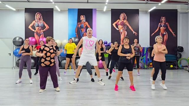 🎶 Танцпол везде - Анна Немченко и Дмитрий Меняйло Танцуем флешмоб 🔥
#танцполвезде смотреть онлайн