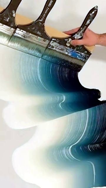 Техника покраски тремя кистями