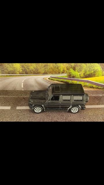 MERCEDES-BENZ G-CLASS смотреть онлайн