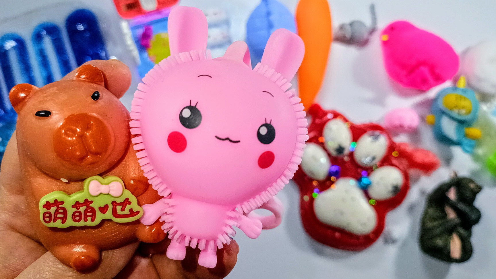 АСМР СКВИШИ 🫶🏻 Таба лапки сквиши 🥰 ТАБА СКВИШИ и антистрессы 🥰 режу СКВИШИ 🫶🏻 звуки АСМР 🥰 смотреть онлайн